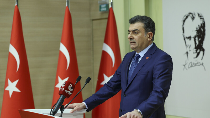 Zeynel Emre: "2026, Türkiye’nin Yeniden Ayağa Kalktığı Yıl Olacak"