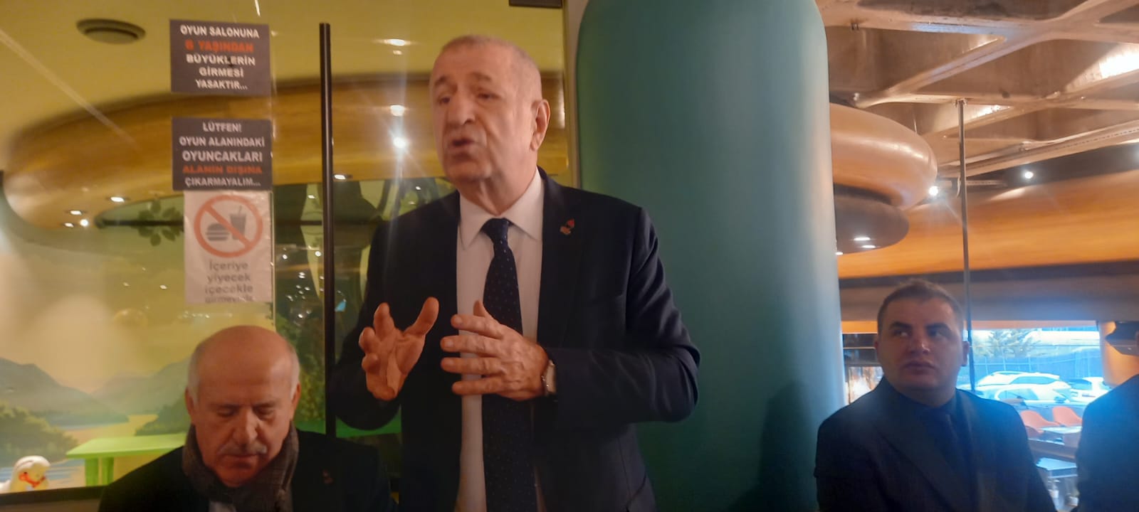 Ümit Özdağ: Uyuşturucu, İşsizlik ve Göç Türkiye’nin En Büyük Sorunu