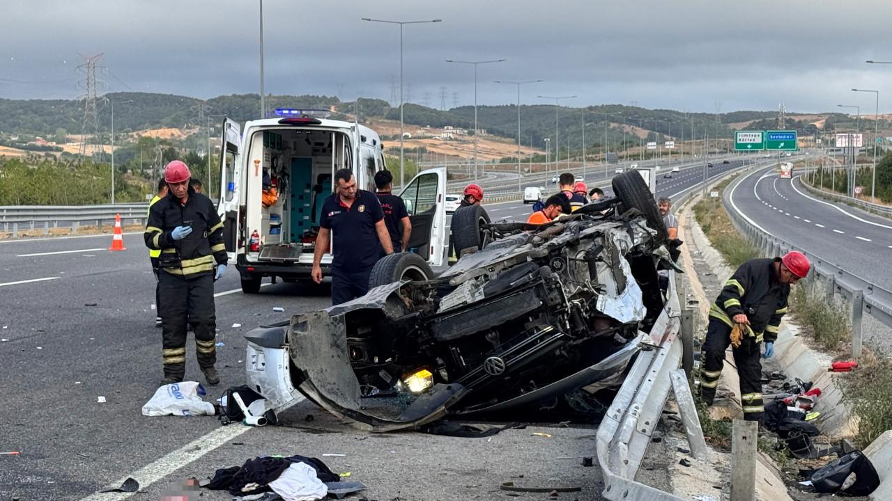 Bursa'da kavşakta feci kaza: 3 kişi hayatını kaybetti