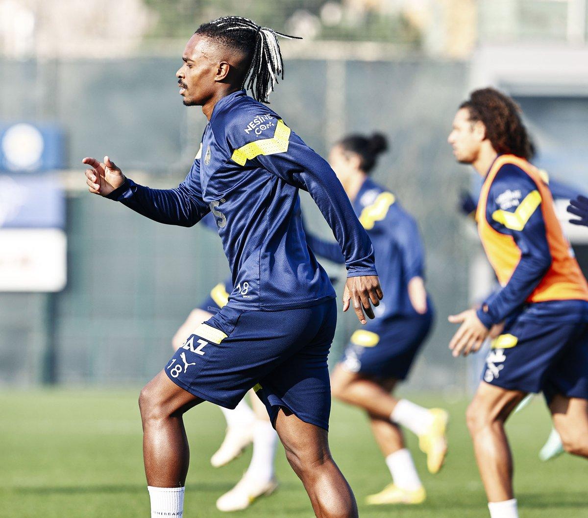 Fenerbahçe'ye Nathan Aké müjdesi! Sakatlığında korkulan olmadı