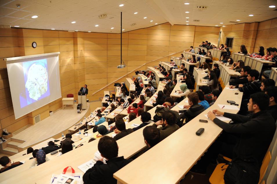 YÖK'ten Geleceğin Mesleklerine Yeni Adım: 16 Program İlk Kez Öğrenci Alacak