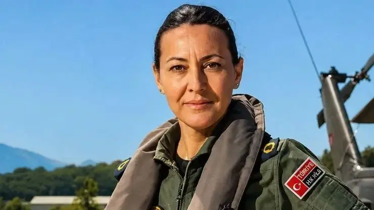 Hava Kuvvetleri’nde tarihi adım: Özlem Karapınar ilk kadın general oldu