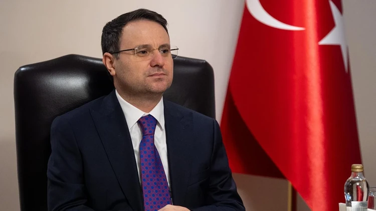 Suç örgütleriyle mücadelede yeni dönem: Bakan Gürlek'ten dikkat çeken mesaj