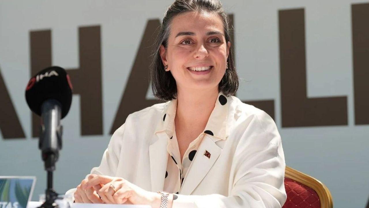 Üsküdar Belediye Başkanı Sinem Dedetaş görevden uzaklaştırıldı