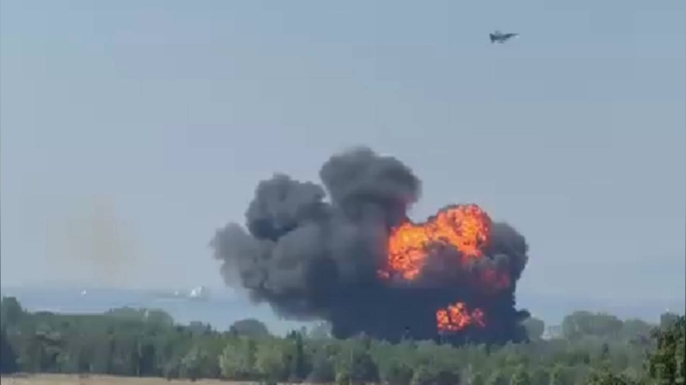 Yalova’da Eğitim Uçuşu Yapan F-16 Kaza Kırıma Uğradı: Pilot Sağ Kurtuldu