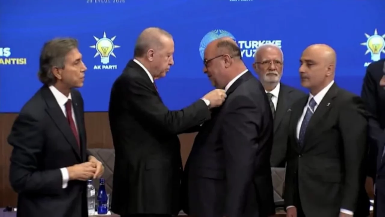 AK Parti’ye 9 belediye başkanı katıldı: İşte isim isim liste