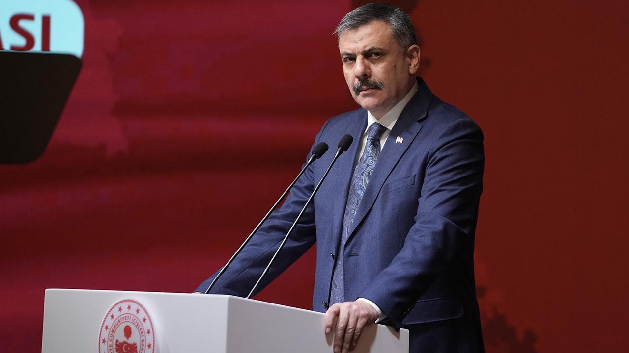 Bakan Çiftçi’den suç örgütlerine net mesaj: “Kaçacak yer yok”