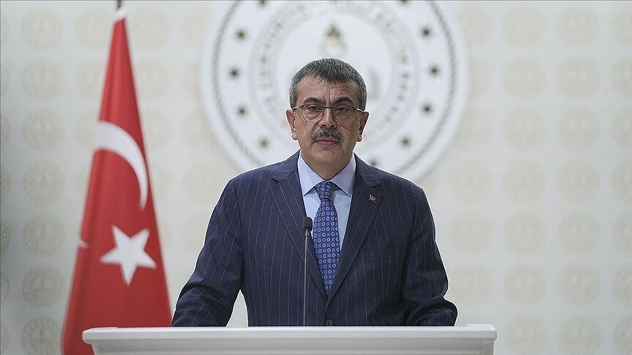 Bakan Tekin’den öğretmenlere yeni eğitim yılı mesajı: “İyi ki varsınız”
