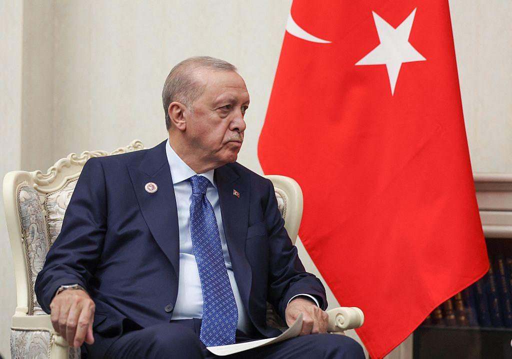 Cumhurbaşkanı Erdoğan'dan "Terörsüz Türkiye" Açıklaması: "Provokasyona Açık Süreçler Uzatılmamalı"