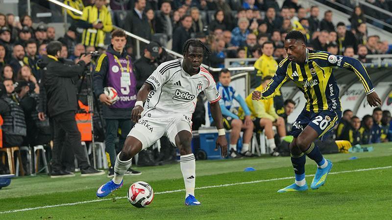 Kadıköy’de Derbi Heyecanı: Beşiktaş Fenerbahçe’yi Geriden Gelip Devirdi!