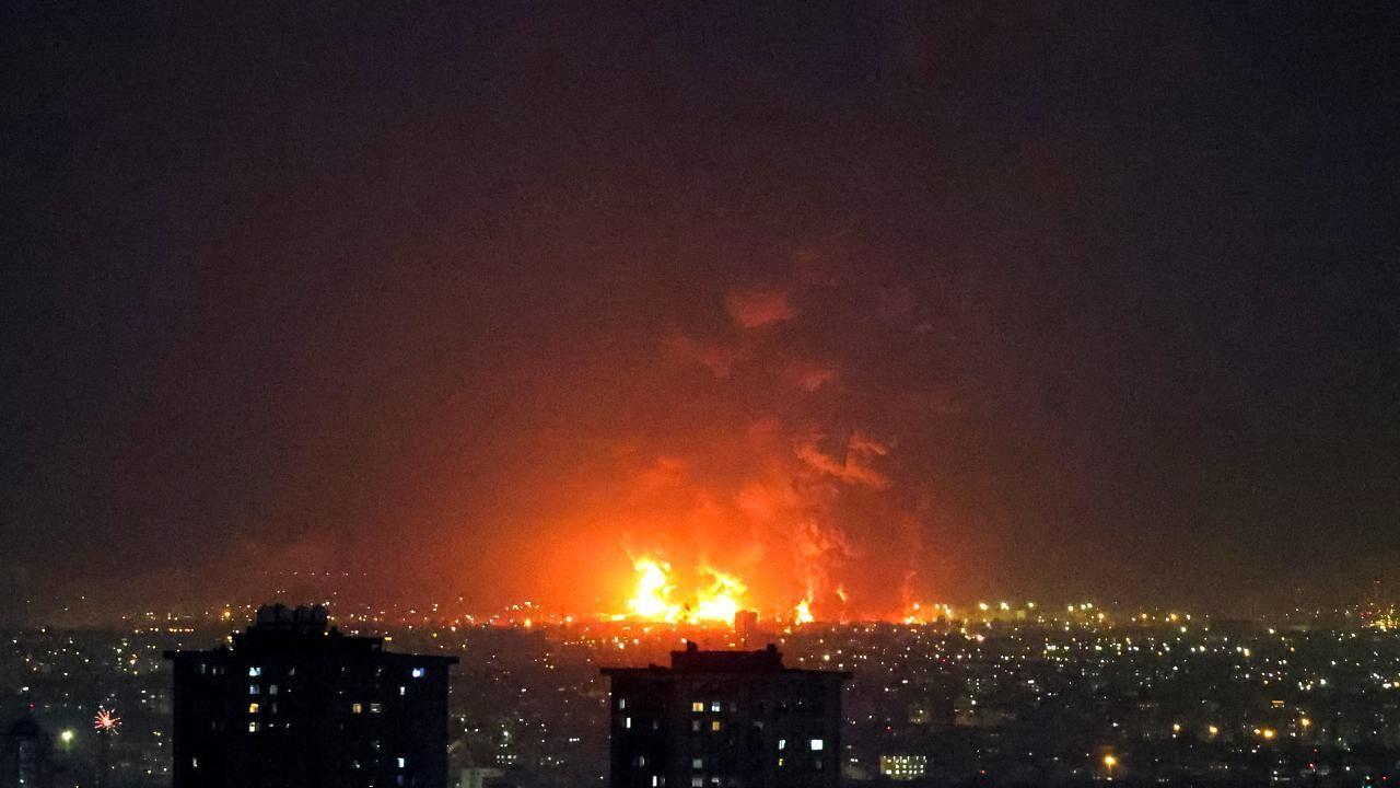 Orta Doğu’da Sıcak Saatler: ABD’den İran Devrim Muhafızları Hedeflerine Hava Harekatı