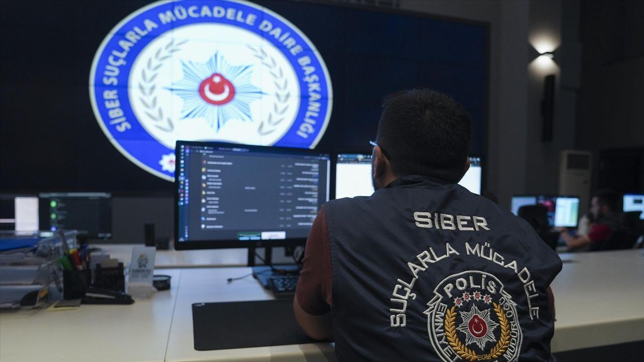 Sosyal medyadaki suç örgütlerine 48 ilde operasyon: 1008 şüpheliye gözaltı kararı