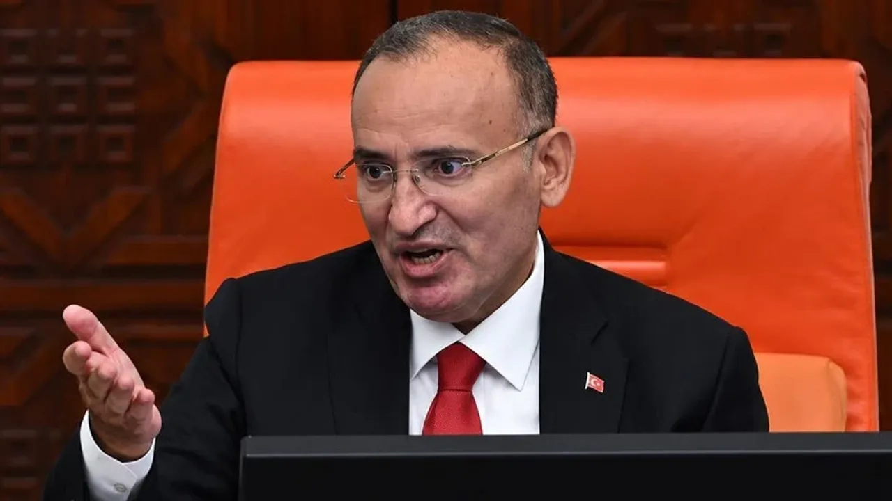 Bekir Bozdağ TBMM Başkanvekilliği görevinden istifa etti