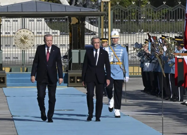 Kanada Başbakanı Carney, Erdoğan tarafından Külliye’de karşılandı