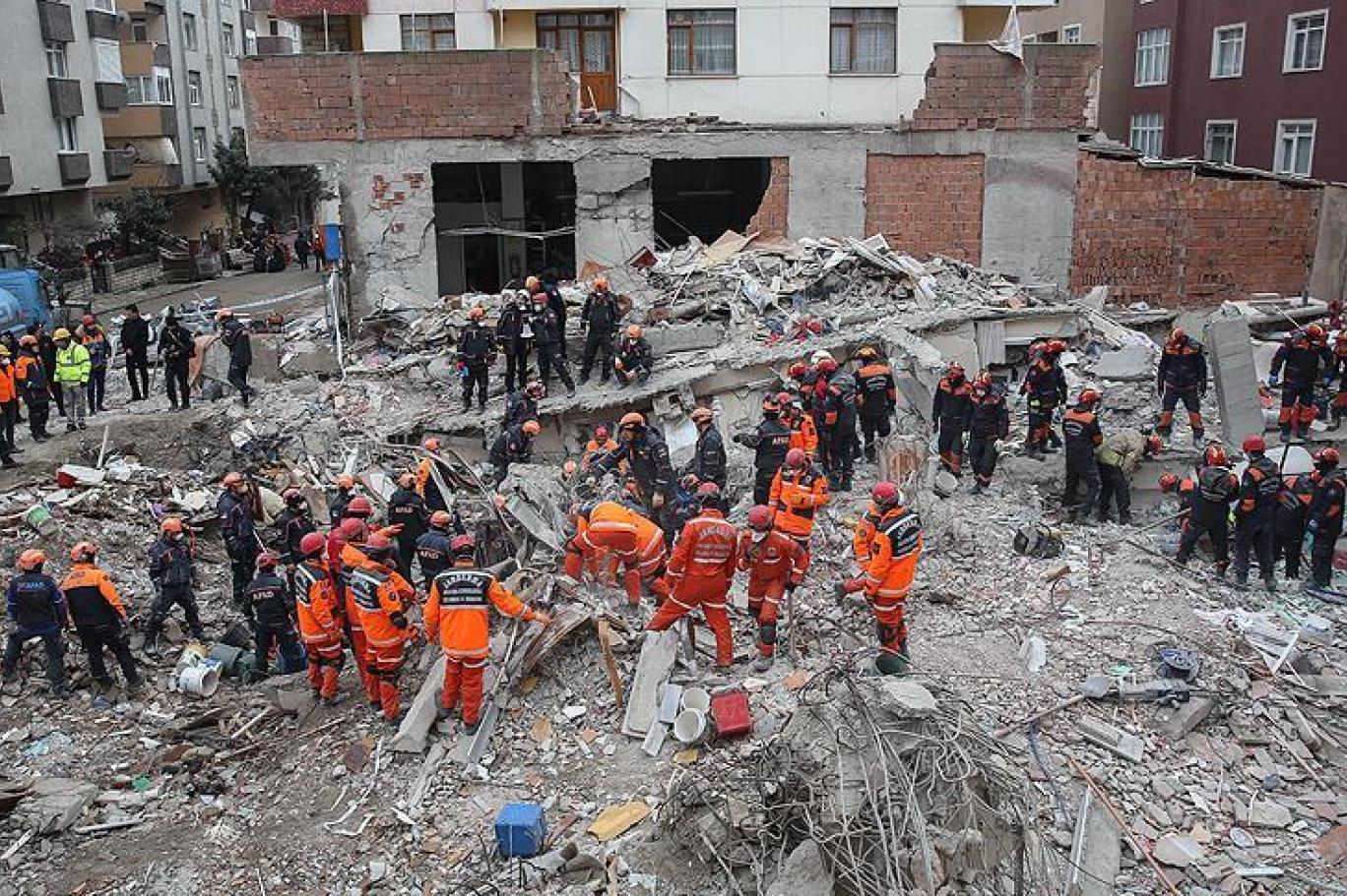 Maltepe’deki Bina Faciasında Mimar ve Şantiye Şefi Tutuklandı