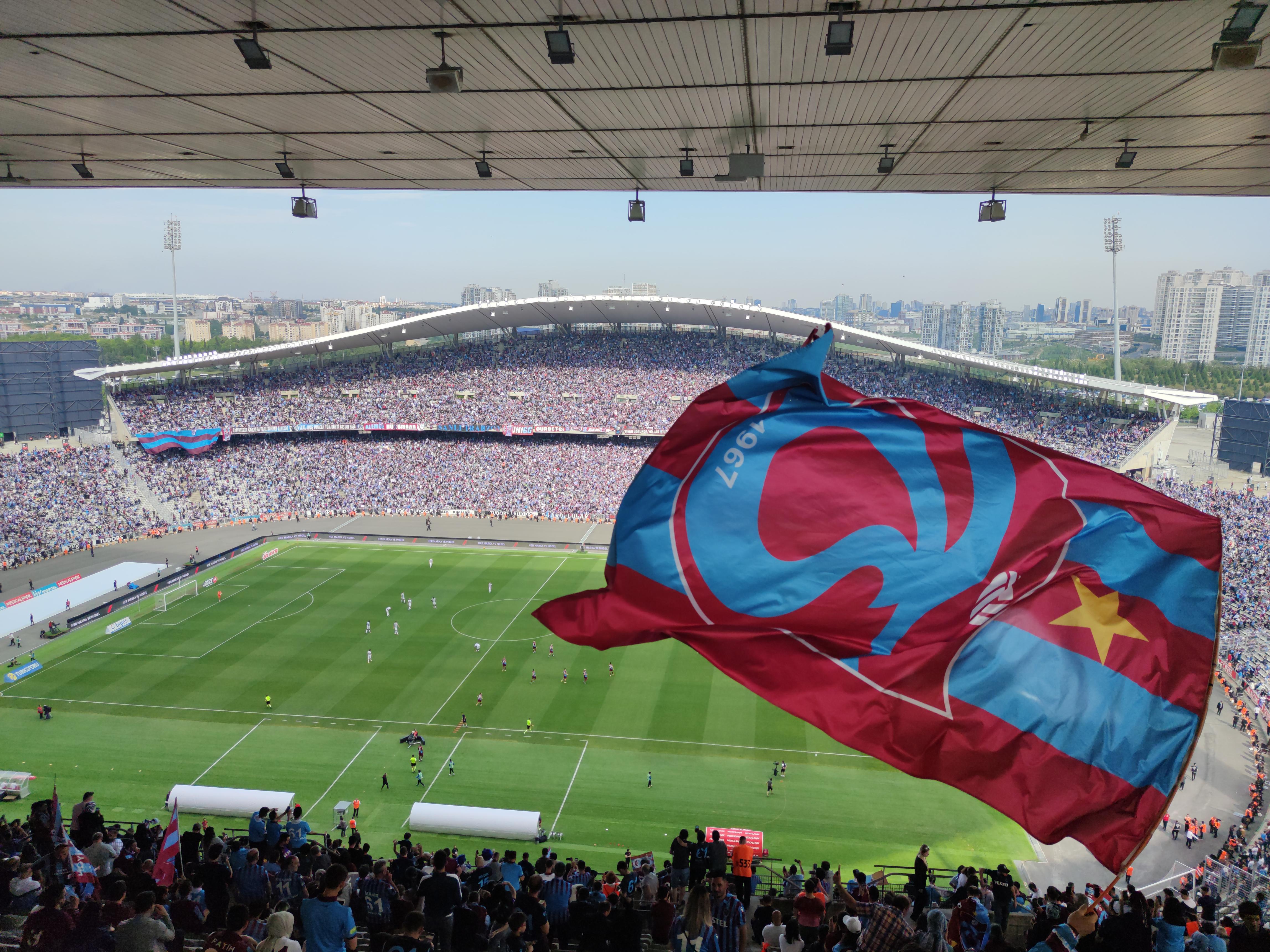 Trabzonspor’dan Beşiktaş Karşısında Net Galibiyet: Üst Üste Üçüncü Zafer
