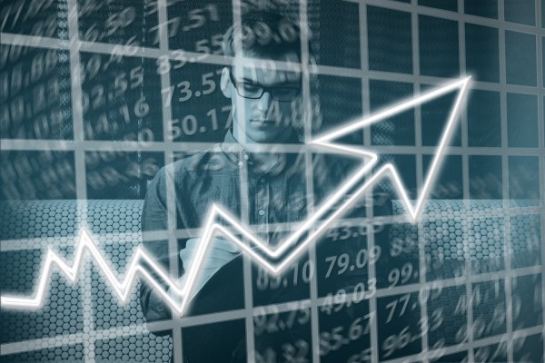 Akfen İnşaat, geri aldığı paylardan sattı