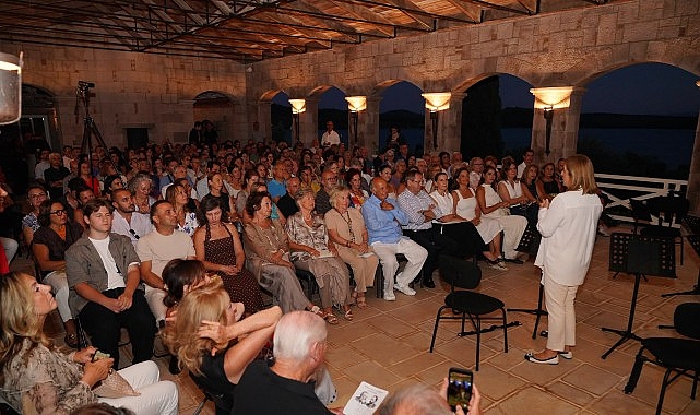 Ayvalık'ta AIMA Müzik Festivali sanatseverleri buluşturdu