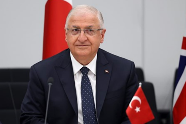 Baka Güler, NATO Karargahında Fransa Savunma Bakanı ile görüştü Baka Güler, NATO Karargahında Fransa Savunma Bakanı ile görüştü