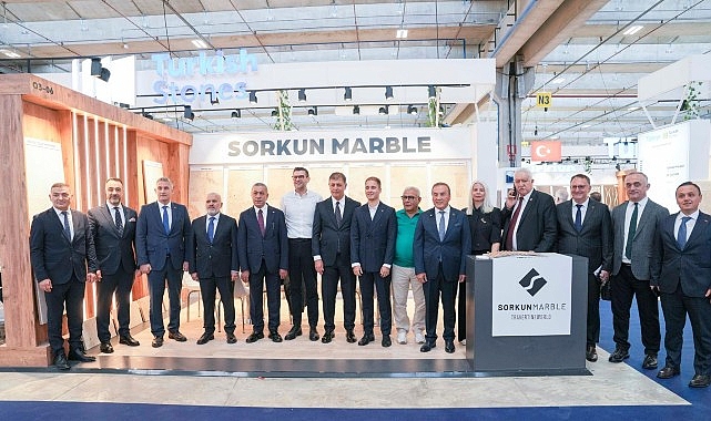 Başkan Tugay'dan İtalya'da Marble İzmir temasları