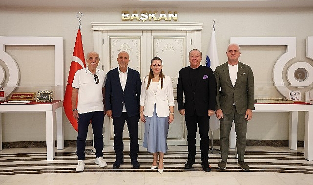 Başkan Vekili Büşra Özdemir Alanyaspor yönetimini ağırladı