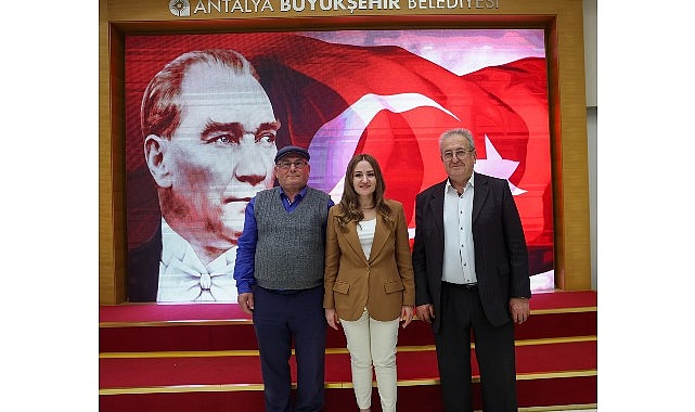 Başkan Vekili Özdemir Muhtarlar Dernek Başkanlarını kabul etti