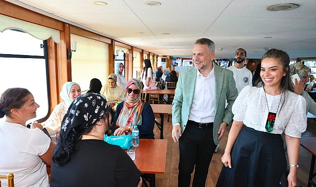 Bayrampaşalı kadınlar Boğaz'da buluştu