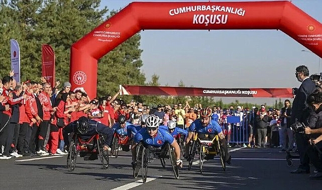 Cumhurbaşkanlığı Yarı Maratonu'nda şampiyonlar Bağcılar'dan çıktı