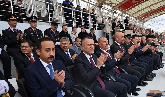 Çumra'da 29 Ekim Cumhuriyet Bayramı Coşkusu Bando Ezgileriyle Taçlandı