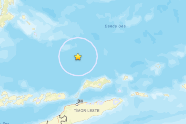 Doğu Timor'da deprem 