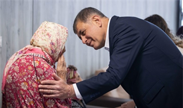 Emeklilerden Başkan Tugay'a teşekkür
