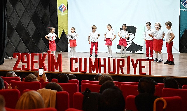 Final Okulları Kemer Şubesi'nde 29 Ekim Cumhuriyet Bayramı Coşkusu