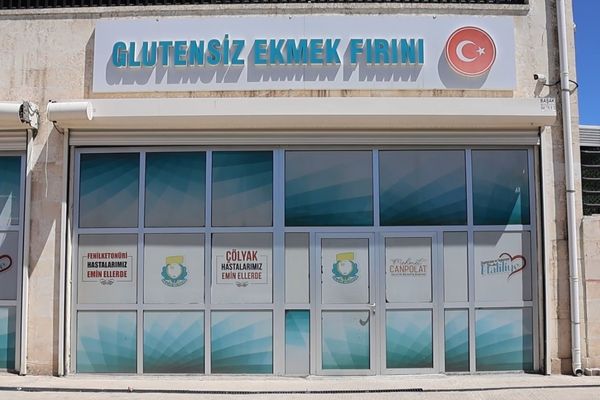 Haliliye’de glutensiz ekmek üretimi binlerce hastaya ulaşıyor Haliliye’de glutensiz ekmek üretimi binlerce hastaya ulaşıyor