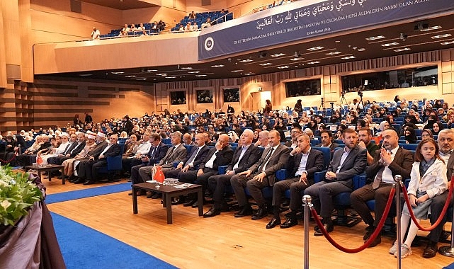 İhya Vakfı'nda 33 Hafız İçin İcazet Merasimi Düzenlendi 