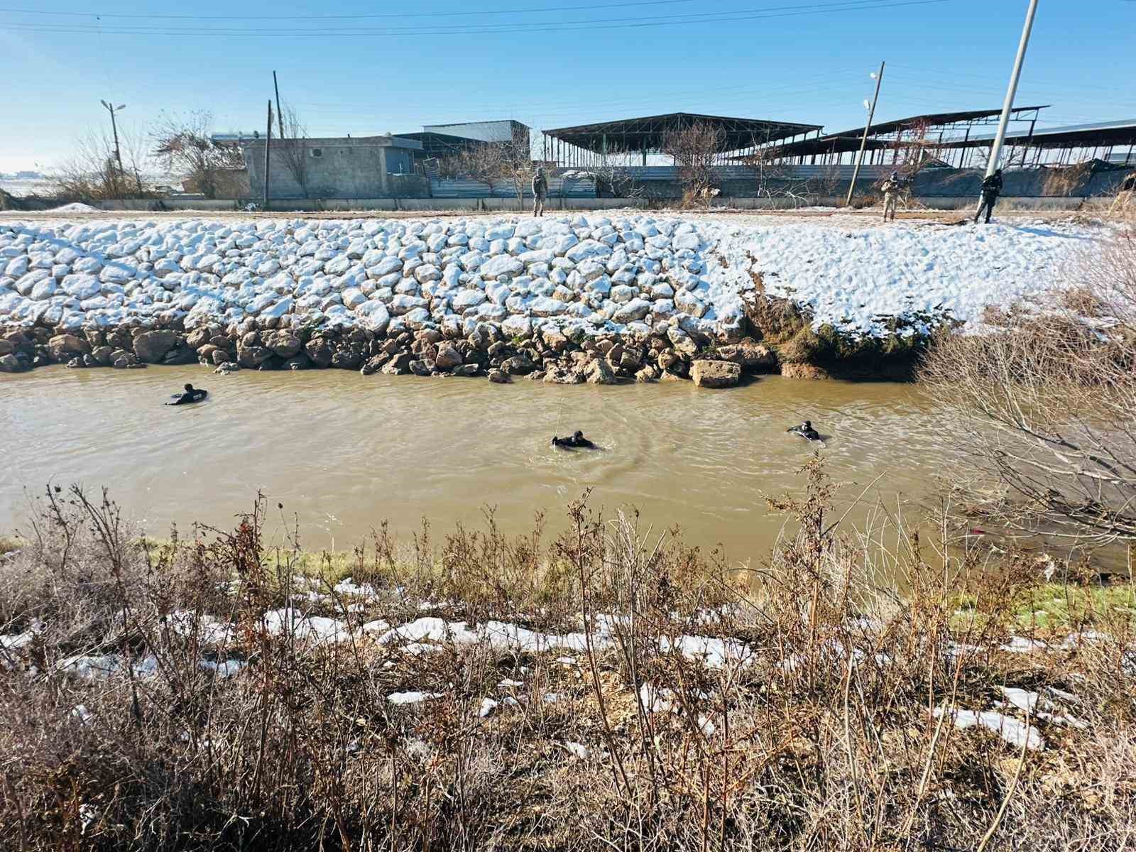 Kayıp sürücüyü arama çalışması devam ediyor