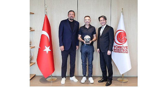 Koray GYO'dan TBF Başkanı Hidayet Türkoğlu'na ziyaret