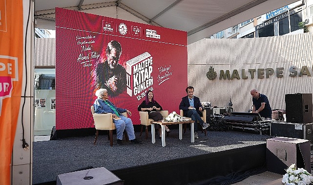 Maltepe Kitap Fuarı'nda İkinci Gün Edebiyat Rüzgarı Esti