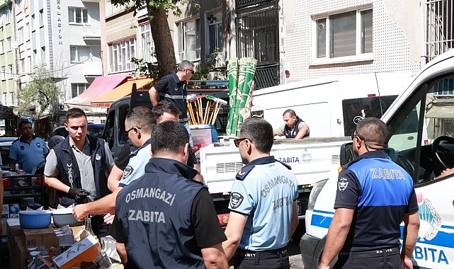 Osmangazi Belediyesi Kaldırım İşgallerine Fırsat Vermiyor
