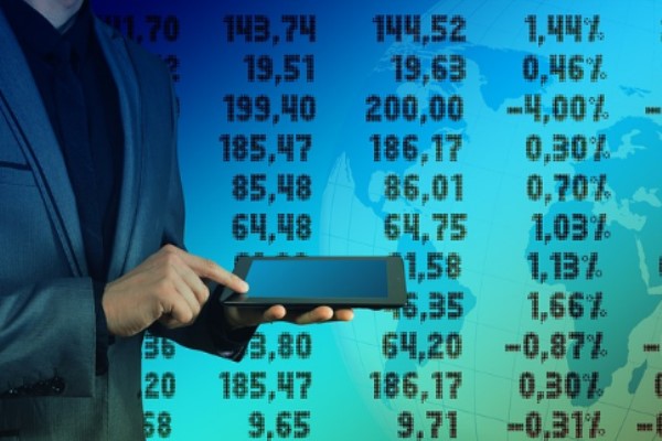 Piyasalarda altın, petrol ve euro/dolar paritesinde satış baskısı öne çıkıyor