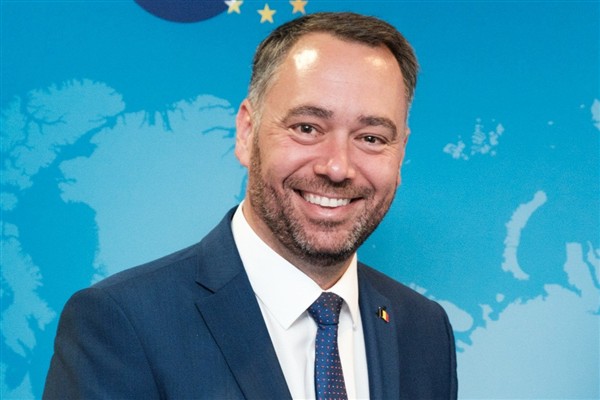Prevot, Kazakistan Dışişleri Bakanı Kosherbayev ile görüştü