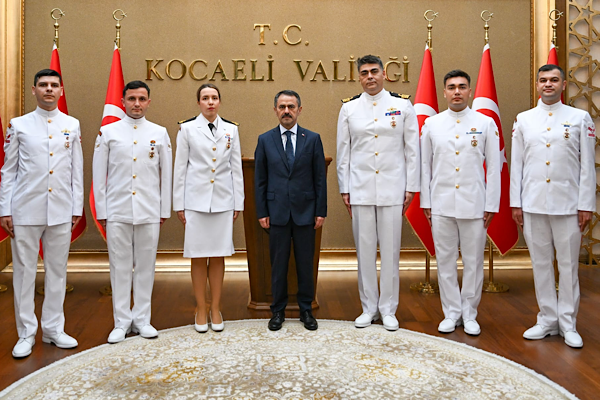 Sahil Güvenlik Komutanlığı 44. kuruluş yıl dönümünü kutluyor Sahil Güvenlik Komutanlığı 44. kuruluş yıl dönümünü kutluyor