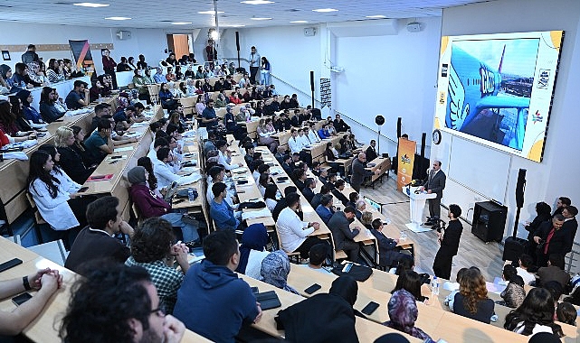 SÜ Tıp Fakültesi Öğrencileriyle Buluşan Başkan Altay:  “Boykot Konusunda Daha Fazla Hassasiyet Gösterelim"