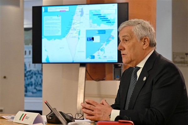 Tajani: Özgürlük uyuşturucuya karşı zafer kazanır