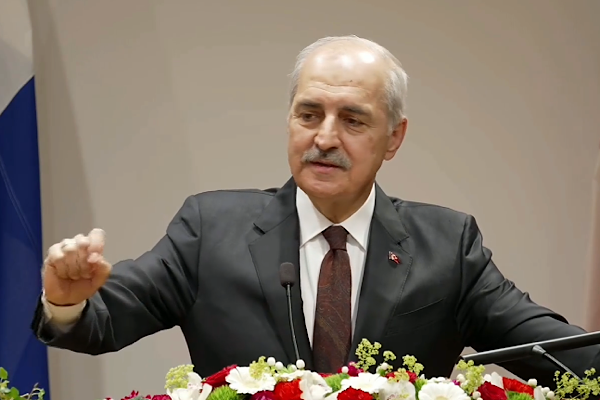 TBMM Başkanı Kurtulmuş, Azerbaycan Başbakanı Esedov ile Bakü’de görüştü TBMM Başkanı Kurtulmuş, Azerbaycan Başbakanı Esedov ile Bakü’de görüştü