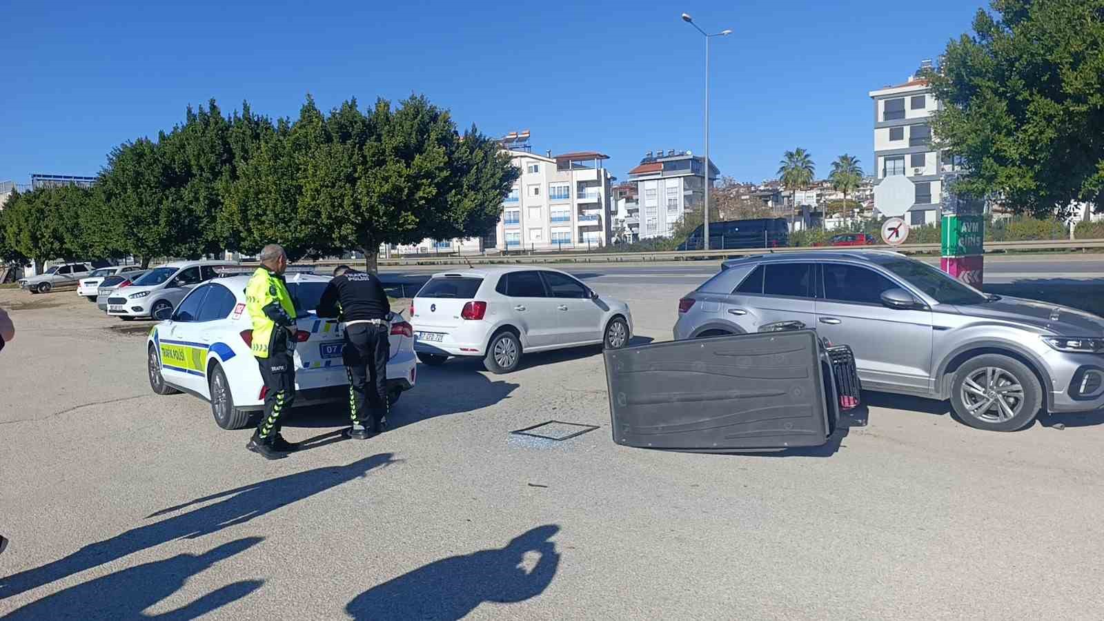 Üç tekerlekli motorlu bisiklet Otomobille çarpıştı: 1 yaralı
