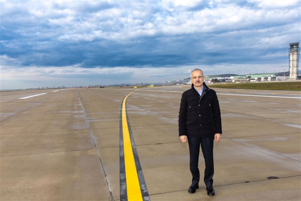 Uraloğlu: Nakkaş–Başakşehir Kesiminde fiziki ilerleme yüzde 80’i aştı Uraloğlu: Nakkaş–Başakşehir Kesiminde fiziki ilerleme yüzde 80’i aştı