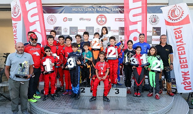 Uşak Karting Yarışı'nda Büyük Çekişme