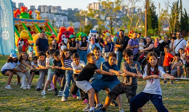Yaz akşamları “Çık Dışarıya Oynayalım" ile renklendi