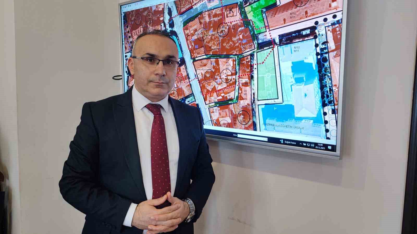 Yozgat’ta metruk binalar yıkılıyor, kentin çehresi değişiyor