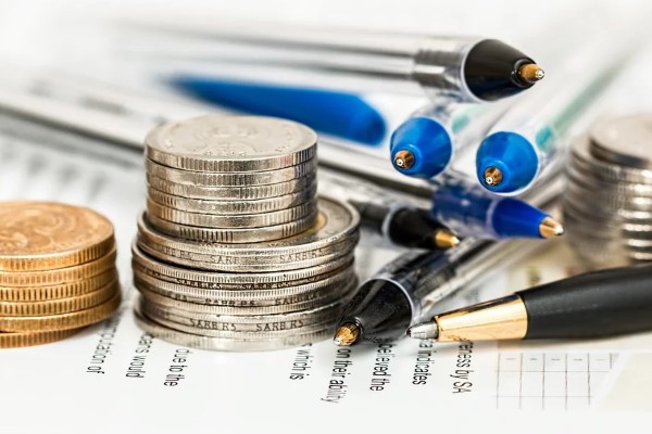 Yurt içi yerleşiklerin döviz mevduatı 3,7 milyar dolar azaldı
